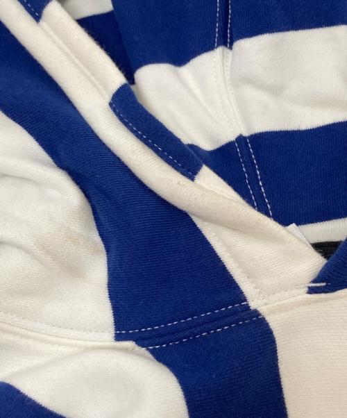 LACOSTE LIVE（ラコステライブ）LACOSTE LIVE (ラコステライブ) ストライプロゴパーカー ホワイト×ブルー サイズ:Mの古着・服飾アイテム