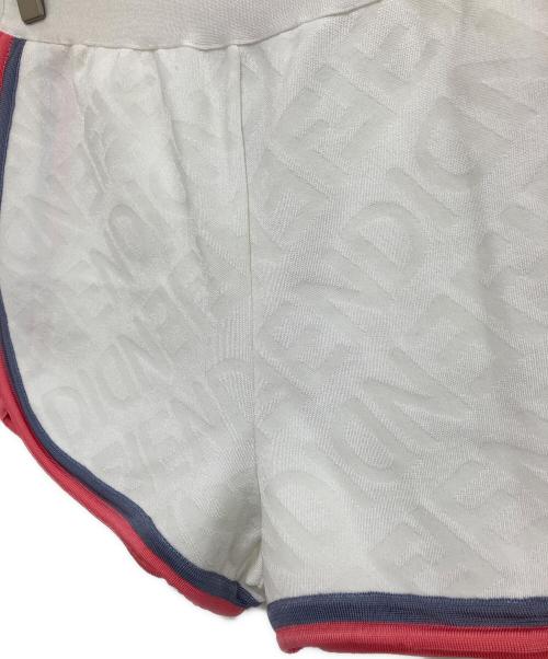 FENDI（フェンディ）FENDI (フェンディ) ズッカ柄ショートパンツ ホワイト サイズ:Mの古着・服飾アイテム