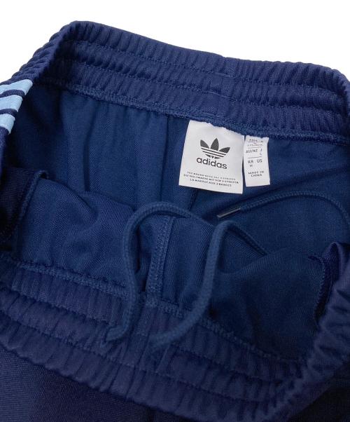 adidas（アディダス）adidas (アディダス) トラックパンツ ネイビー サイズ:Lの古着・服飾アイテム