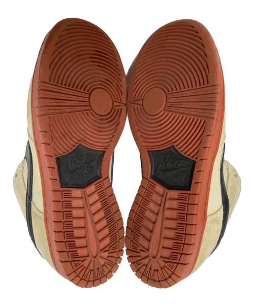 NIKE（ナイキ）NIKE (ナイキ) ローカットスニーカー レッド×ベージュ サイズ:26.5㎝の古着・服飾アイテム