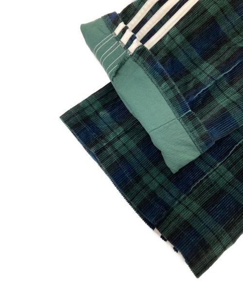 adidas（アディダス）adidas (アディダス) コーデュロイ タータン ワイドレッグパンツ グリーン×ホワイト サイズ:XLの古着・服飾アイテム