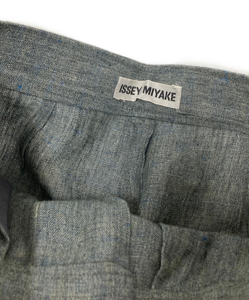 ISSEY MIYAKE（イッセイミヤケ）ISSEY MIYAKE (イッセイミヤケ) サイドラインリネンセーラーパンツ グレー サイズ:Mの古着・服飾アイテム