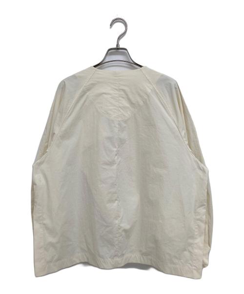 CAST:（キャスト）CAST: (キャストコロン) レイヤードディティールショートブルゾン アイボリー サイズ:Mの古着・服飾アイテム