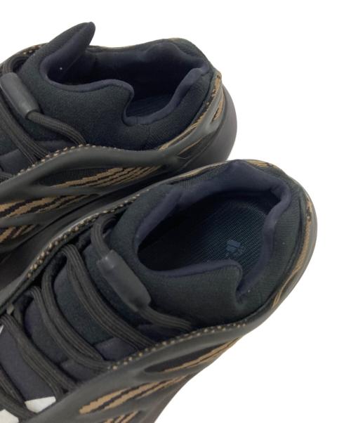 adidas（アディダス）adidas (アディダス) YEEZY 700V3 