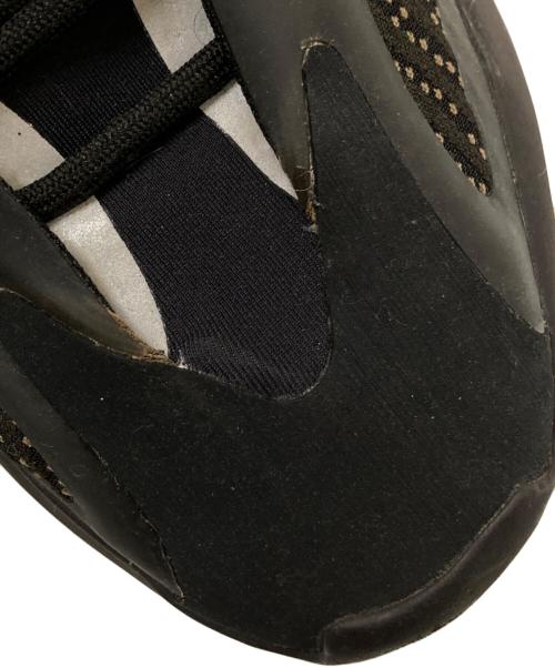 adidas（アディダス）adidas (アディダス) YEEZY 700V3 