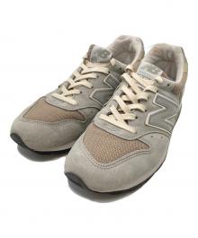 NEW BALANCE（ニューバランス）の古着「M996ローカットスニーカー」｜グレー×ベージュ