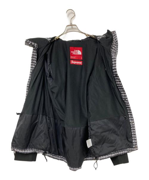 SUPREME（シュプリーム）SUPREME (シュプリーム) THE NORTH FACE (ザ ノース フェイス) Studded Mountain Light Jacket ブラック×ホワイト サイズ:Sの古着・服飾アイテム