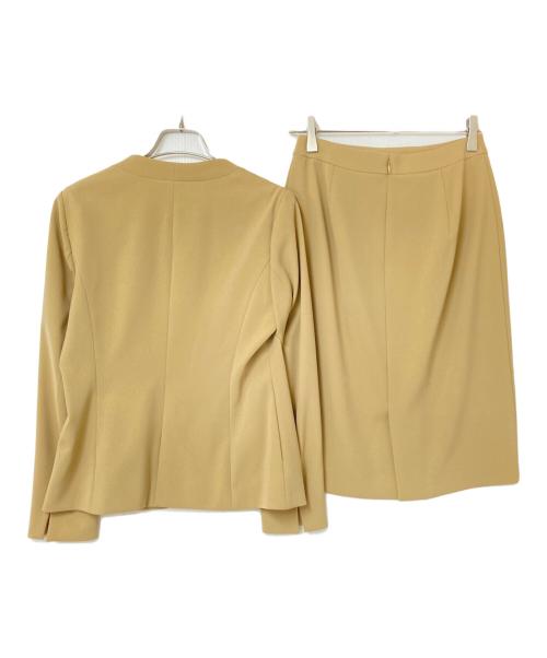 INDIVI（インディヴィ）INDIVI (インディヴィ) ストレッチ ノーカラージャケットセットアップ ベージュ サイズ:36の古着・服飾アイテム