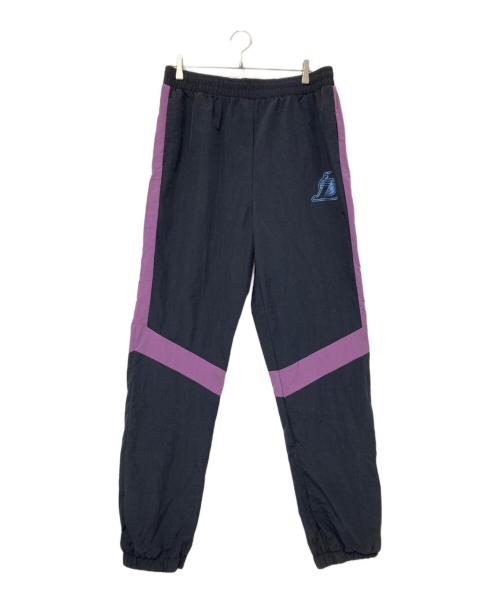 NBA（エヌビーエー）NBA (エヌビーエー) ナイロンパンツ ブラック×パープル サイズ:3XLの古着・服飾アイテム