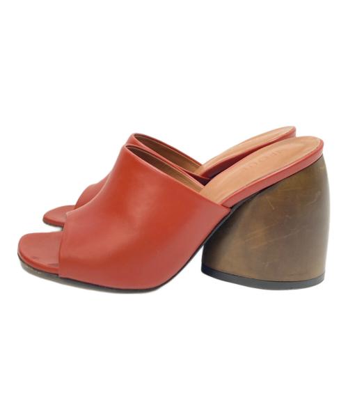NEOUS（ネオアス）NEOUS (ネオアス) チャンキーヒールミュール レッド サイズ:36 1/2の古着・服飾アイテム