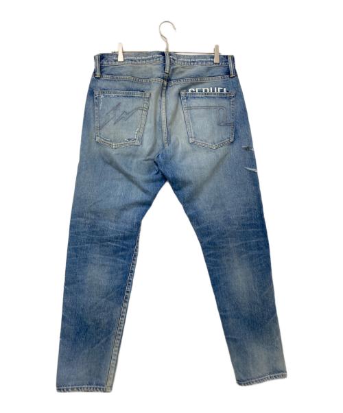 SEQUEL（シークエル）SEQUEL (シークエル) FRAGMENT DESIGN (フラグメントデザイン) ダメージ加工デニムパンツ インディゴ サイズ:Lの古着・服飾アイテム