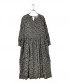 BEARDSLEYビアズリー）の古着「プリントギャザーワンピ」｜ブラック×ベージュ