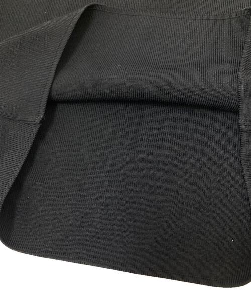 BORDERS at BALCONY（ボーダーズアットバルコニー）BORDERS at BALCONY (ボーダーズアットバルコニー) ROUND NECK MINI TOP ブラック サイズ:36の古着・服飾アイテム