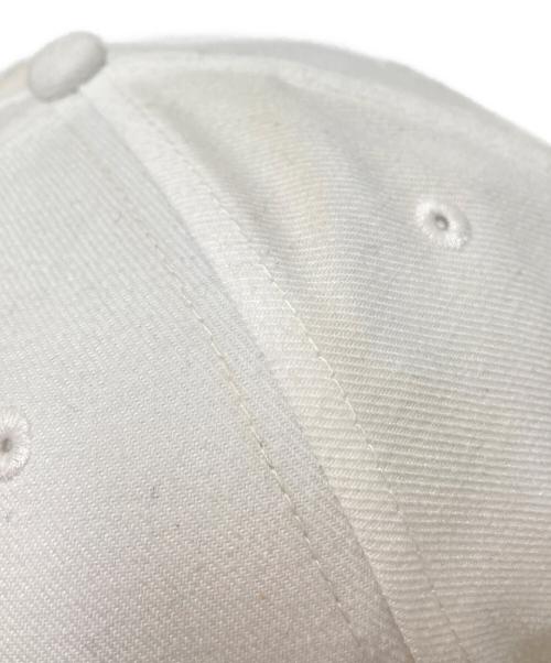 New Era（ニューエラ）New Era (ニューエラ) GOODENOUGH (グッドイナフ) キャップ ホワイト サイズ:oneの古着・服飾アイテム