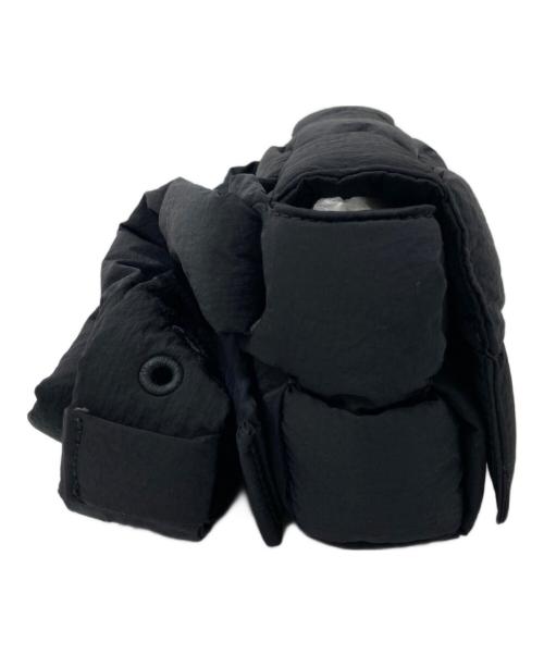 BOTTEGA VENETA（ボッテガベネタ）BOTTEGA VENETA (ボッテガベネタ) パデッドテックカセットスモールボディバッグ ブラック サイズ:下記参照の古着・服飾アイテム