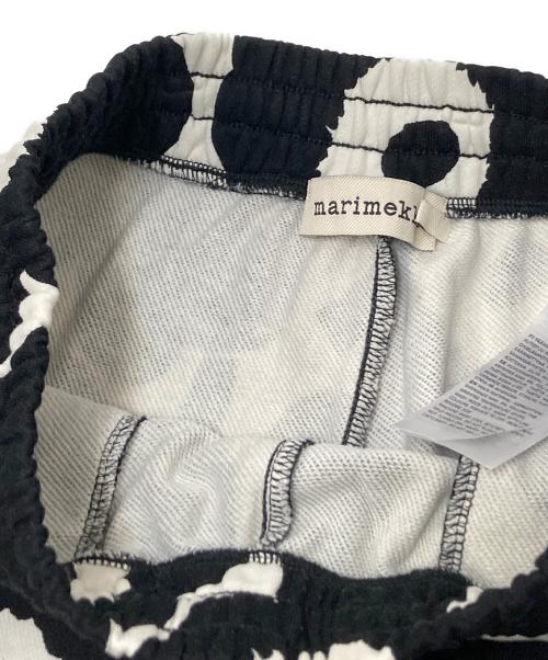 marimekko（マリメッコ）marimekko (マリメッコ) VARRET PIENI UNIKKO 2 ホワイト×ブラック サイズ:XSの古着・服飾アイテム