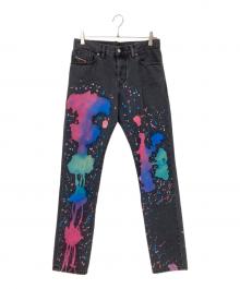 DIESEL（ディーゼル）の古着「D-KRAS」｜ブラック