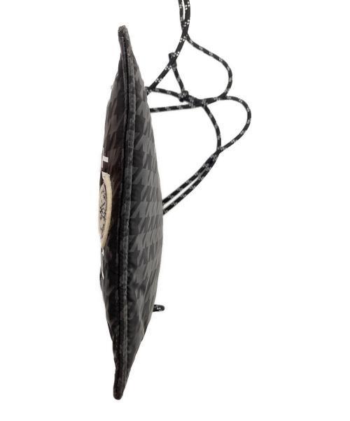 MONCLER（モンクレール）MONCLER (モンクレール) FRAGMENT DESIGN (フラグメントデザイン) PHONE CASE CROSS BODY ブラック サイズ:下記参照の古着・服飾アイテム