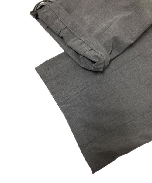 BEAUTY&YOUTH（ビューティーアンドユース）BEAUTY&YOUTH (ビューティーアンドユース) ポリエステルブレンド ドローストパンツ グレー サイズ:Sの古着・服飾アイテム