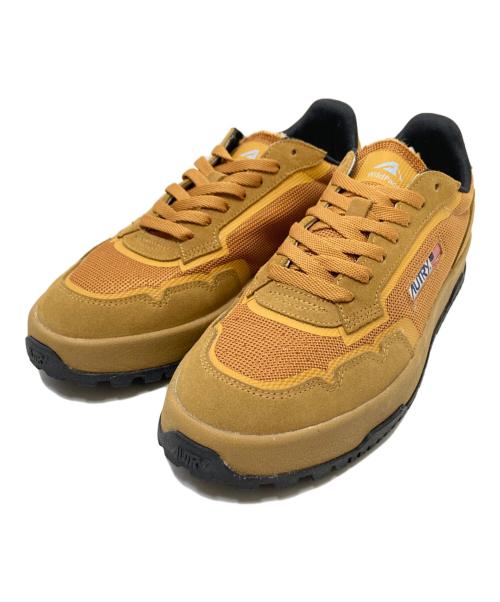 AUTRY（オートリ―）AUTRY (オートリ―) Wild Pace ロースニーカー ブラウン サイズ:42の古着・服飾アイテム