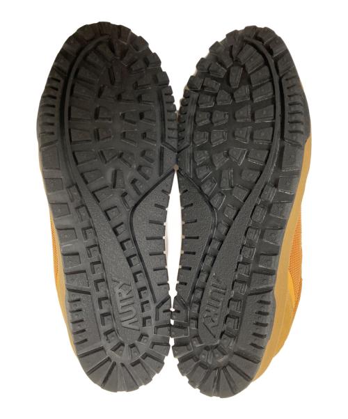 AUTRY（オートリ―）AUTRY (オートリ―) Wild Pace ロースニーカー ブラウン サイズ:42の古着・服飾アイテム