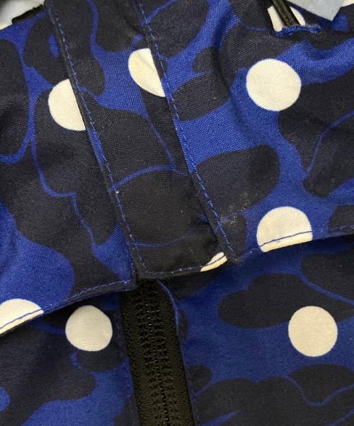A BATHING APE（アベイシングエイプ）A BATHING APE (ア ベイシング エイプ) ドットフーディーマウンテンパーカ ブルー サイズ:Mの古着・服飾アイテム