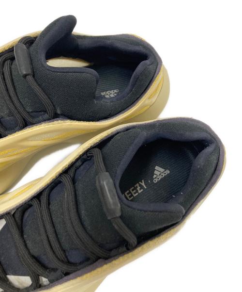 adidas（アディダス）adidas (アディダス) YEEZY 700 V3 ベージュ サイズ:28.0cmの古着・服飾アイテム