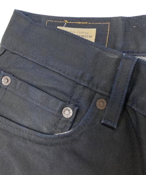 LEVI'S（リーバイス）LEVI'S (リーバイス) リラックスフレア ジーンズ ブラック サイズ:W29の古着・服飾アイテム