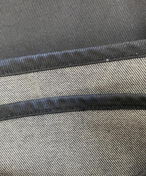 LEVI'S（リーバイス）LEVI'S (リーバイス) リラックスフレア ジーンズ ブラック サイズ:W29の古着・服飾アイテム