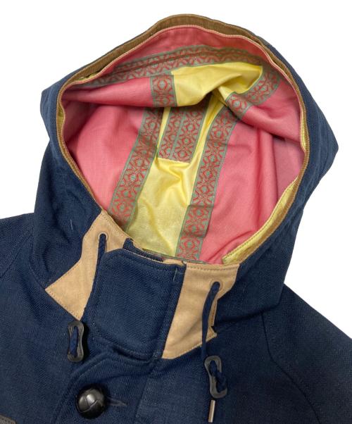 WHITE MOUNTAINEERING（ホワイトマウンテ二アニング）WHITE MOUNTAINEERING (ホワイトマウンテ二アニング) マウンテンパーカー ネイビー サイズ:1の古着・服飾アイテム