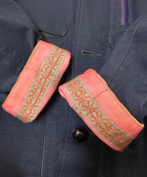 WHITE MOUNTAINEERING（ホワイトマウンテ二アニング）WHITE MOUNTAINEERING (ホワイトマウンテ二アニング) マウンテンパーカー ネイビー サイズ:1の古着・服飾アイテム