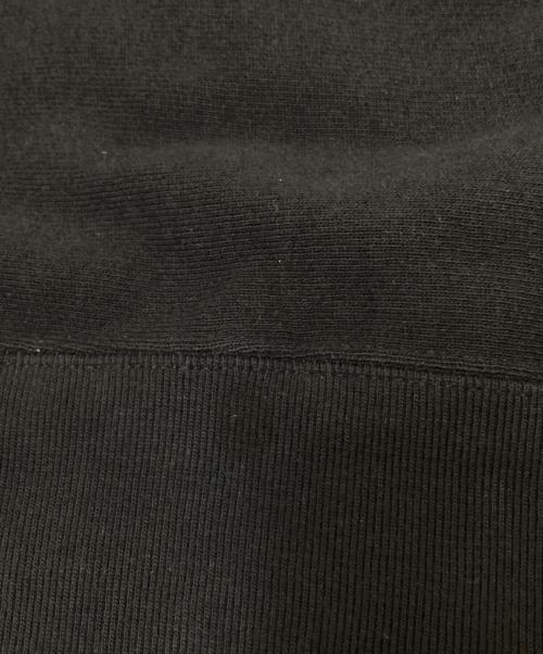 Champion（チャンピオン）Champion (チャンピオン) DISNEY (ディズニー) クルーネックスウェット ブラック×ホワイト サイズ:Lの古着・服飾アイテム