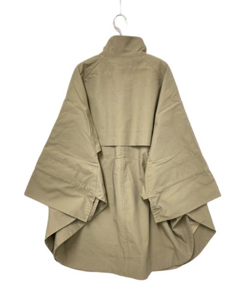 moussy（マウジー）moussy (マウジー) MILITARY PONCHO コート ベージュ サイズ:F 未使用品の古着・服飾アイテム