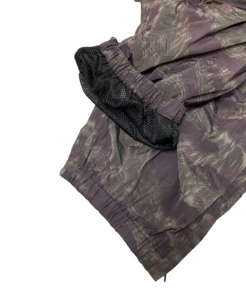 BEAMS PLUS（ビームスプラス）BEAMS PLUS (ビームスプラス) MIL Athletic Pants Tiger Stripe グリーン×パープル サイズ:Lの古着・服飾アイテム