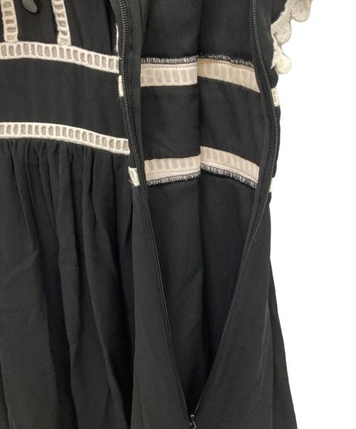 Kate Spade（ケイトスペード）Kate Spade (ケイトスペード) フリルノースリーブワンピース ブラック サイズ:4の古着・服飾アイテム