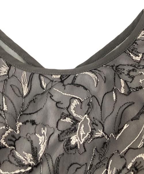 Rirandture（リランドチュール）Rirandture (リランドチュール) エンブロイダリー ワンピース グレー サイズ:2の古着・服飾アイテム