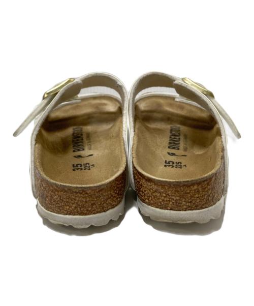 BIRKENSTOCK（ビルケンシュトック）BIRKENSTOCK (ビルケンシュトック) Arizona ホワイト サイズ:22.5㎝の古着・服飾アイテム