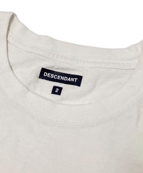 DESCENDANT（ディセンダント）DESCENDANT (ディセンダント) 刺繍Tシャツ ホワイト サイズ:2の古着・服飾アイテム
