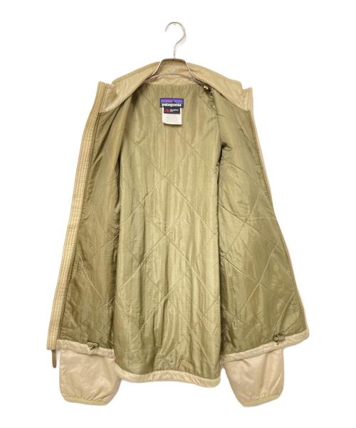 Patagonia（パタゴニア）Patagonia (パタゴニア) MARS Level3 Alpha Jacket ベージュ サイズ:Mの古着・服飾アイテム