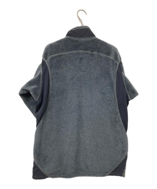 Patagonia（パタゴニア）Patagonia (パタゴニア) レギュレーターR2フリースジャケット グレー サイズ:Mの古着・服飾アイテム