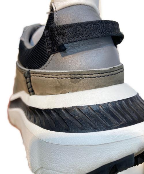 UGG（アグ）UGG (アグ) SOPH. (ソフ) ローカットスニーカー グレー×ブラック サイズ:26.5㎝の古着・服飾アイテム