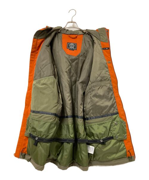 NIKE（ナイキ）NIKE (ナイキ) フーデッドジャケット オレンジ×グリーン サイズ:Mの古着・服飾アイテム