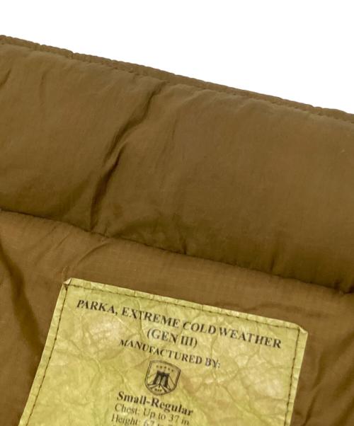 US ARMY（ユーエスアーミー）US ARMY (ユーエスアーミー) Level 7 PRIMALOFT JACKET ベージュ サイズ:Sの古着・服飾アイテム