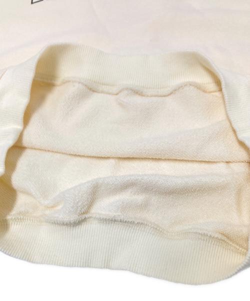 UNTITLED（アンタイトル）UNTITLED (アンタイトル) 裏毛ロゴスウェット ベージュの古着・服飾アイテム