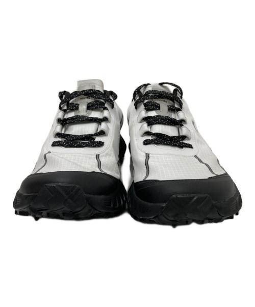 norda（ノルダ）norda (ノルダ) ローカットスニーカー ホワイト×ブラック サイズ:27.5㎝の古着・服飾アイテム