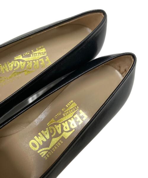 Salvatore Ferragamo（サルヴァトーレ フェラガモ）Salvatore Ferragamo (サルヴァトーレ フェラガモ) ローファー ブラック サイズ:5 1/2Dの古着・服飾アイテム