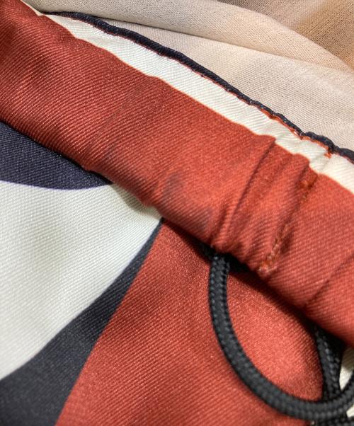 JOURNAL STANDARD（ジャーナルスタンダード）JOURNAL STANDARD (ジャーナルスタンダード) キカスカーフプリントパンツ ネイビー×オレンジ サイズ:38の古着・服飾アイテム