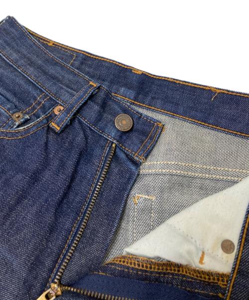 LEVI'S（リーバイス）LEVI'S (リーバイス) 553デニムパンツ インディゴ サイズ:W26×L32の古着・服飾アイテム