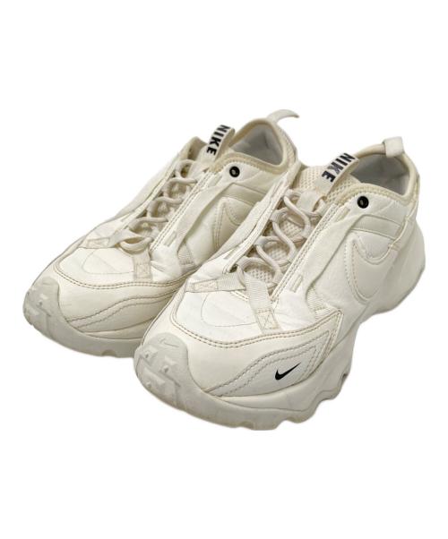 NIKE（ナイキ）NIKE (ナイキ) WMNS TC 7900 sail ホワイト サイズ:25.0cmの古着・服飾アイテム