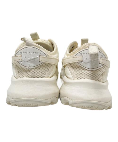 NIKE（ナイキ）NIKE (ナイキ) WMNS TC 7900 sail ホワイト サイズ:25.0cmの古着・服飾アイテム